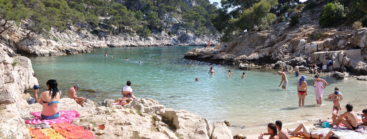 Quels sont les meilleurs campings de luxe face à la Méditerranée ?