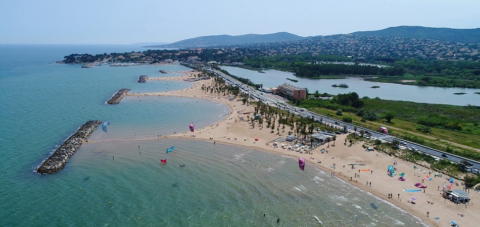 Fréjus, un lieu idéal pour partir en vacances en camping en famille