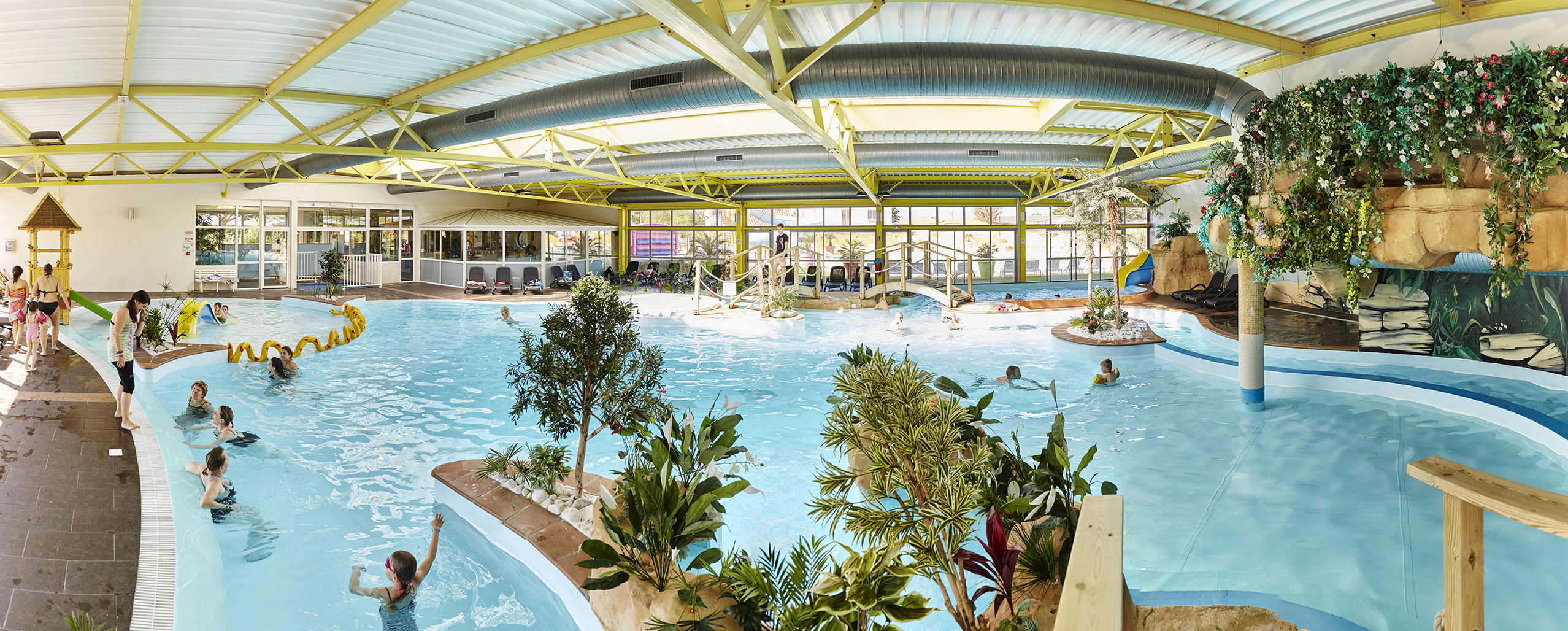 Les meilleurs campings avec piscine couverte en Vendée